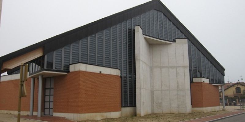 Bloque del edificio finalizado de la Iglesia de La Vega